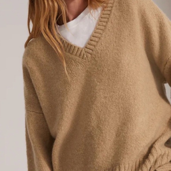 Favorite Daughter Sweaters - Favorite Daughter The William  Merino Wool/Cashmere Blend V-Neck Sweater